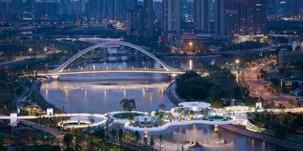 成都漂浮公園，一座橋，九種風(fēng)景