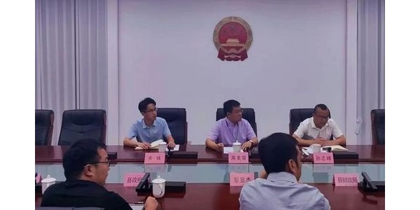 貴陽院遇見中江縣！不吃又不喝，經(jīng)濟(jì)要滑坡——中江表妹
